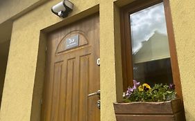 Apartament Up Rooms-Targi Domek